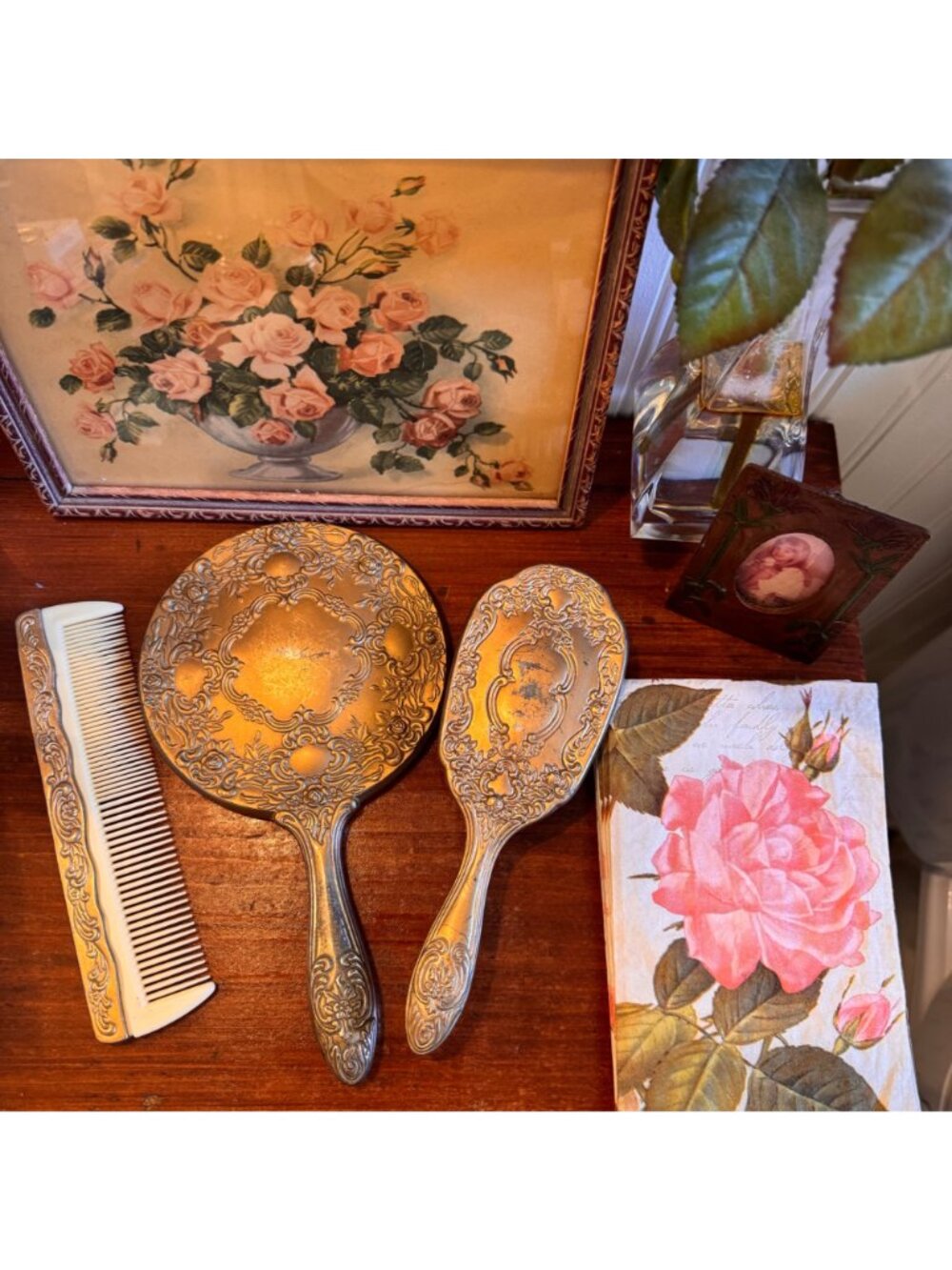 Victorian Silver Plate 3 Pc Vanity Set Mirror Brush & Comb Ornate Design Patina - Picture 4 of 16